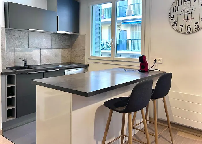 Climatise Au Coeur D - A Pied Des Plages Et Du Centre